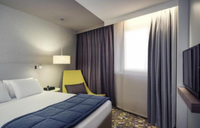 Отель Mercure Paris Val de Fontenay  Фонтене-Су-Буа